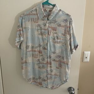arie beach shirt